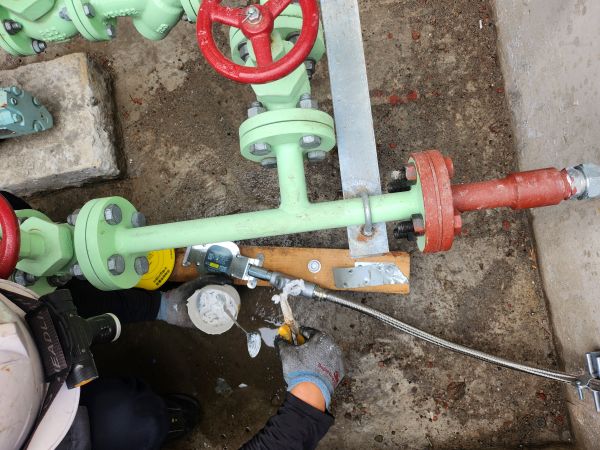 Installed YHSP-SA leak detector near the power plant fuel piping