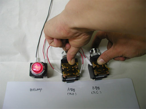 contact11.jpg