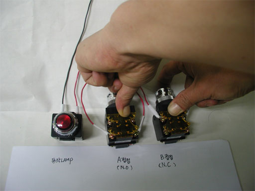 contact12.jpg