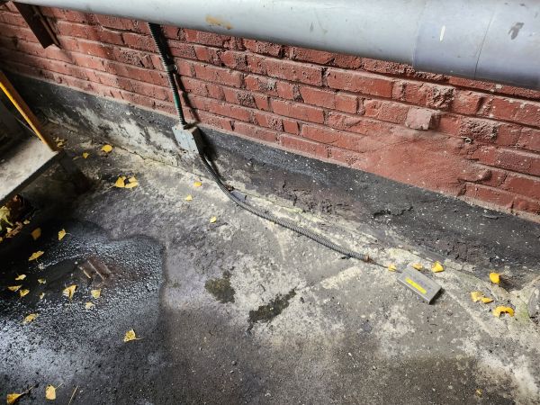 구형 필름형 누액감지기 철거 전 2