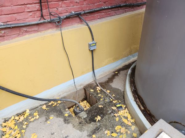 구형 필름형 누액감지기 철거 전 3